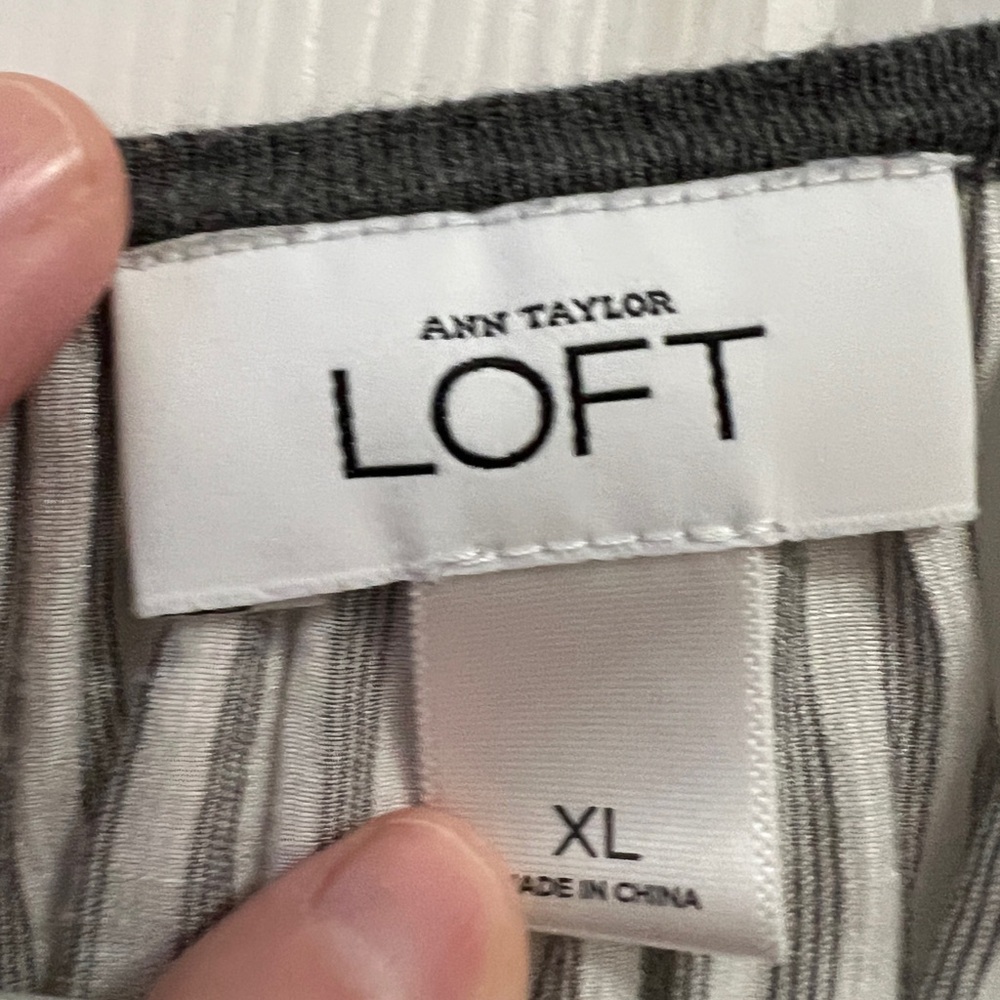 Loft Button Up Cardigan - Picture 3 of 4